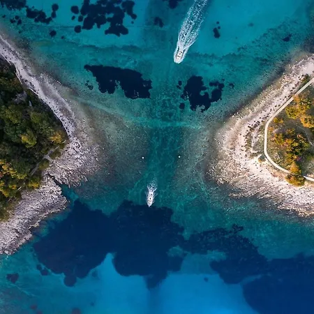 Mobile Homes Lussmarin منتزه العطل