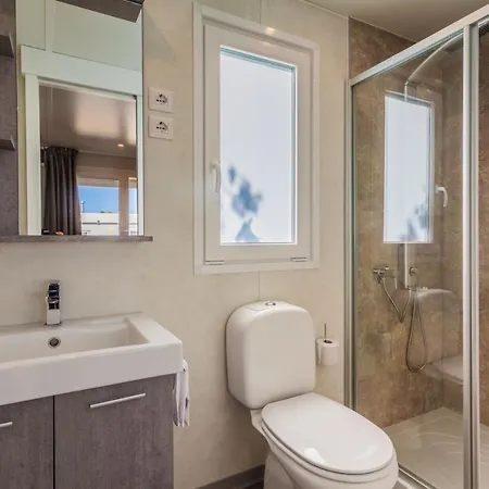 Mobile Homes Lussmarin * مالي لوشينغْ