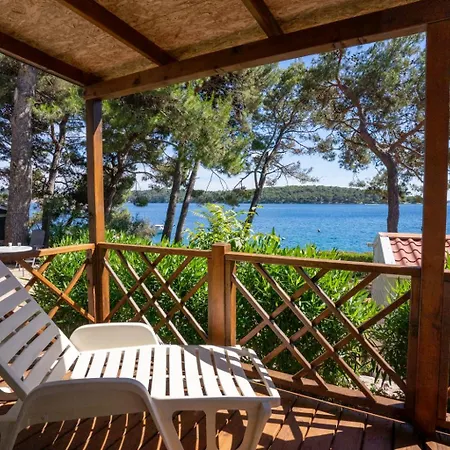 Holiday park Mobile Homes Lussmarin Mali Losinj