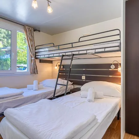 Mobile Homes Lussmarin Mali Losinj
