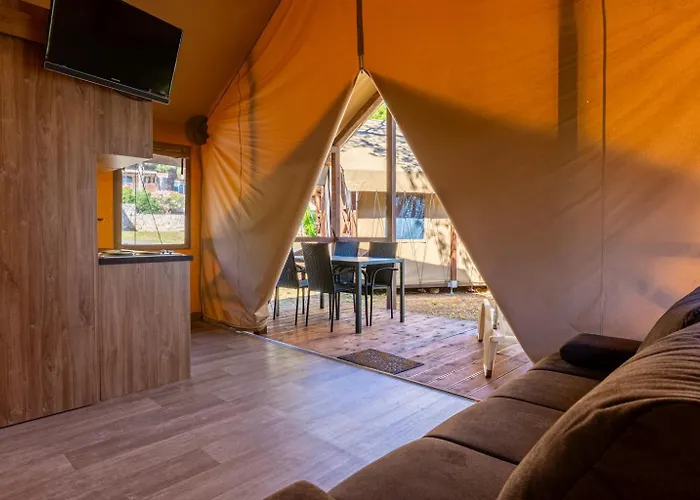 Mobile Homes Lussmarin Semesterpark Mali Lošinj