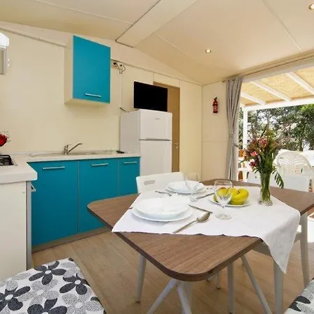 Mobile Homes Lussmarin Mali Lošinj