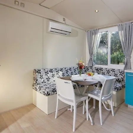 Prázdninový areál Mobile Homes Lussmarin *