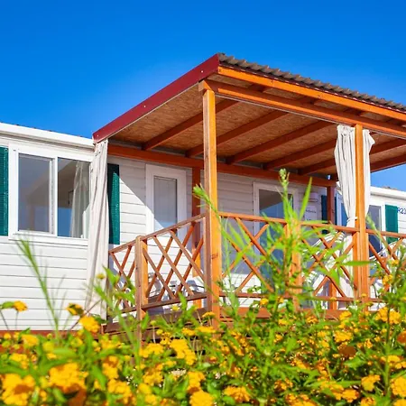 Mobile Homes Lussmarin Vakantiepark Mali Lošinj