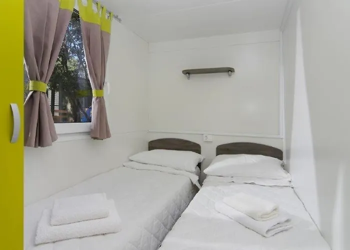 Mobile Homes Lussmarin * Mali Lošinj